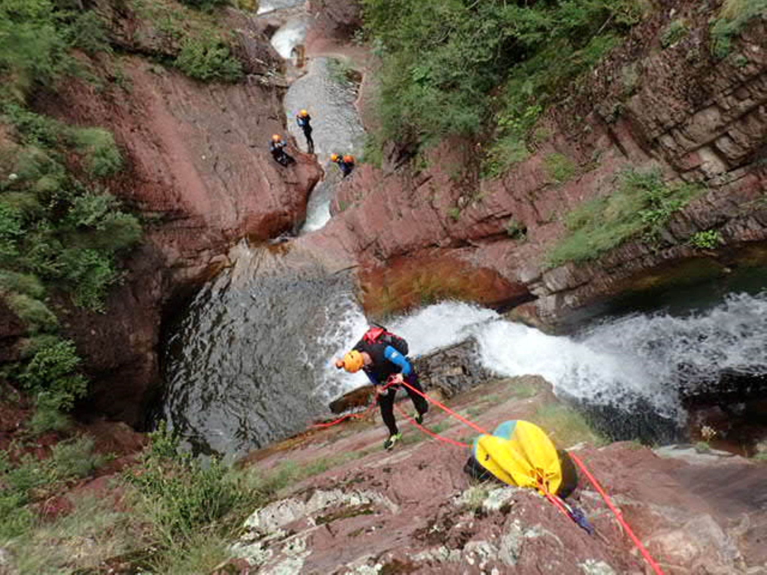 Découverte dua rappel dans un site enchanteur au milieu des pélites